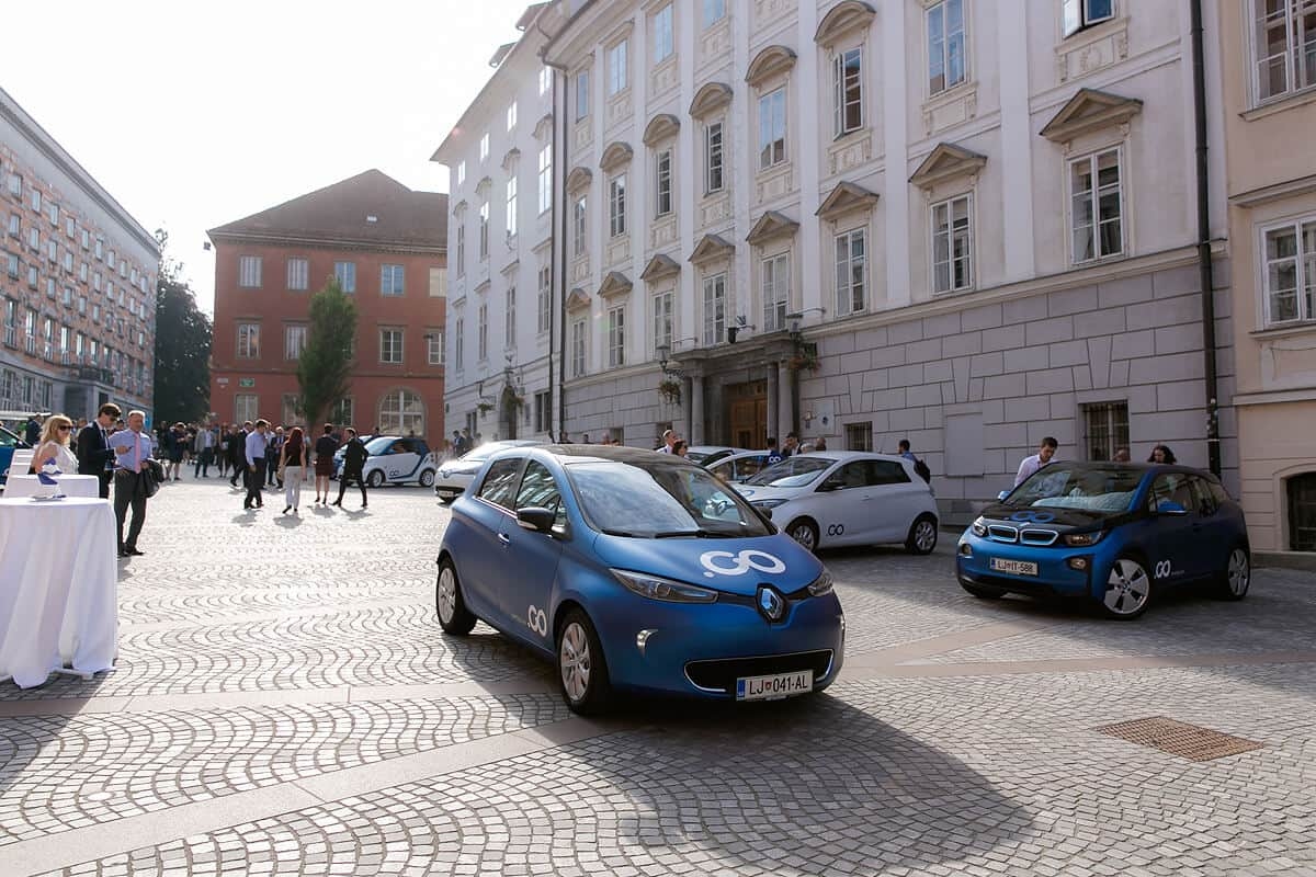 Ljubljana je junija 2016, med prvimi v Evropi, dobila težko pričakovani projekt 100 % električni  - projekti/Avant2go-22.6.2016-Photo-Z