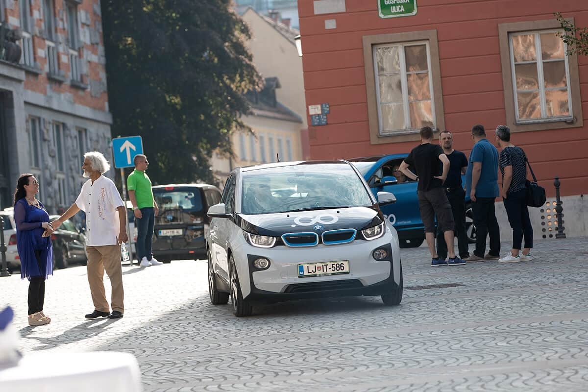 Ljubljana je junija 2016, med prvimi v Evropi, dobila težko pričakovani projekt 100 % električni  - projekti/Avant2go-22.6.2016-Photo-Z