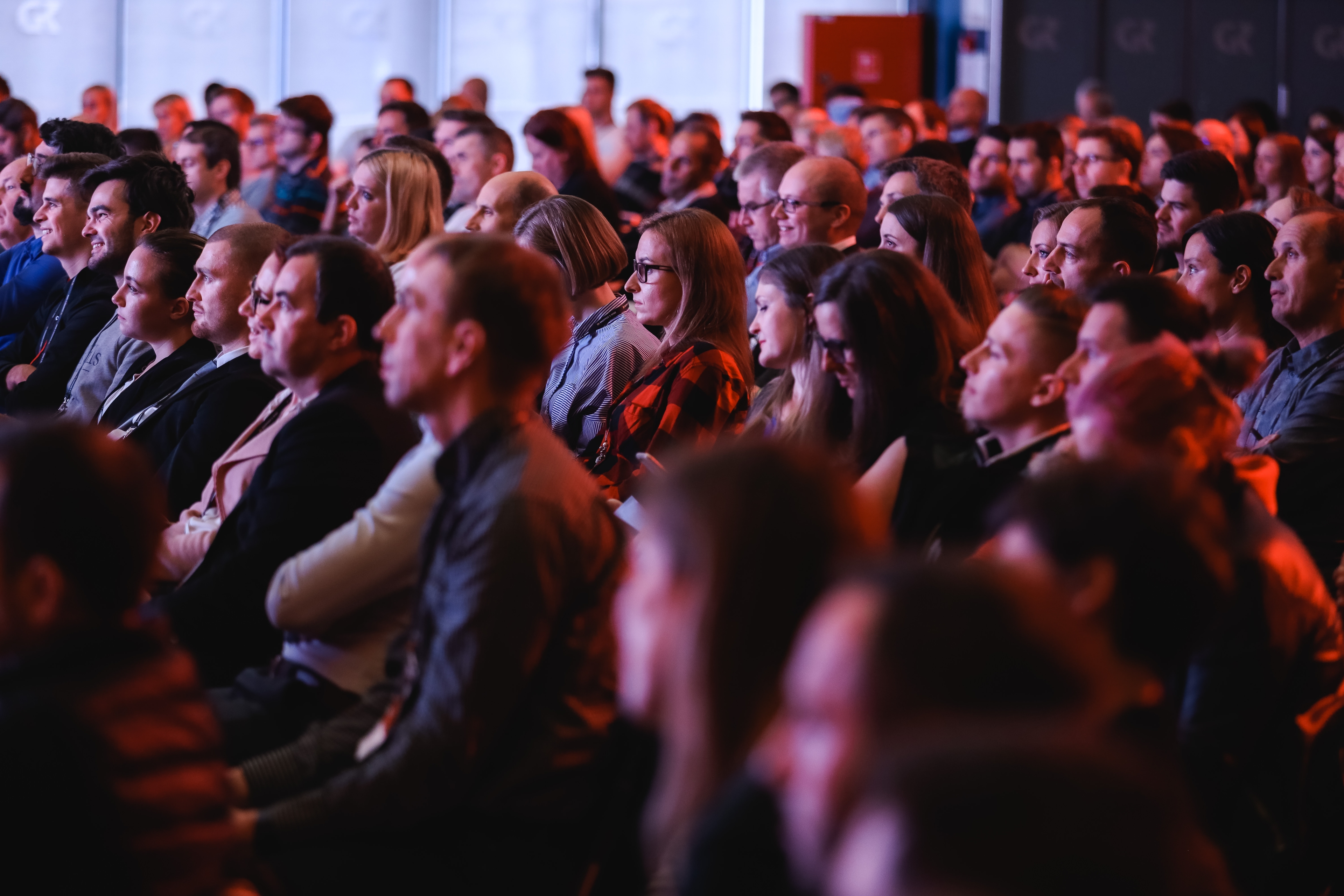 Organizacija ecommerce konference - Ecommerce Day 2019 na Gospodarskem razstavišču. Organizacija dogodkov Paideia Events.