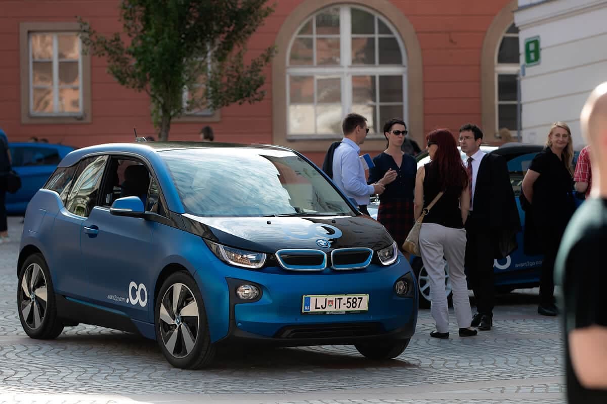 Ljubljana je junija 2016, med prvimi v Evropi, dobila težko pričakovani projekt 100 % električni  - projekti/Avant2go-22.6.2016-Photo-Z