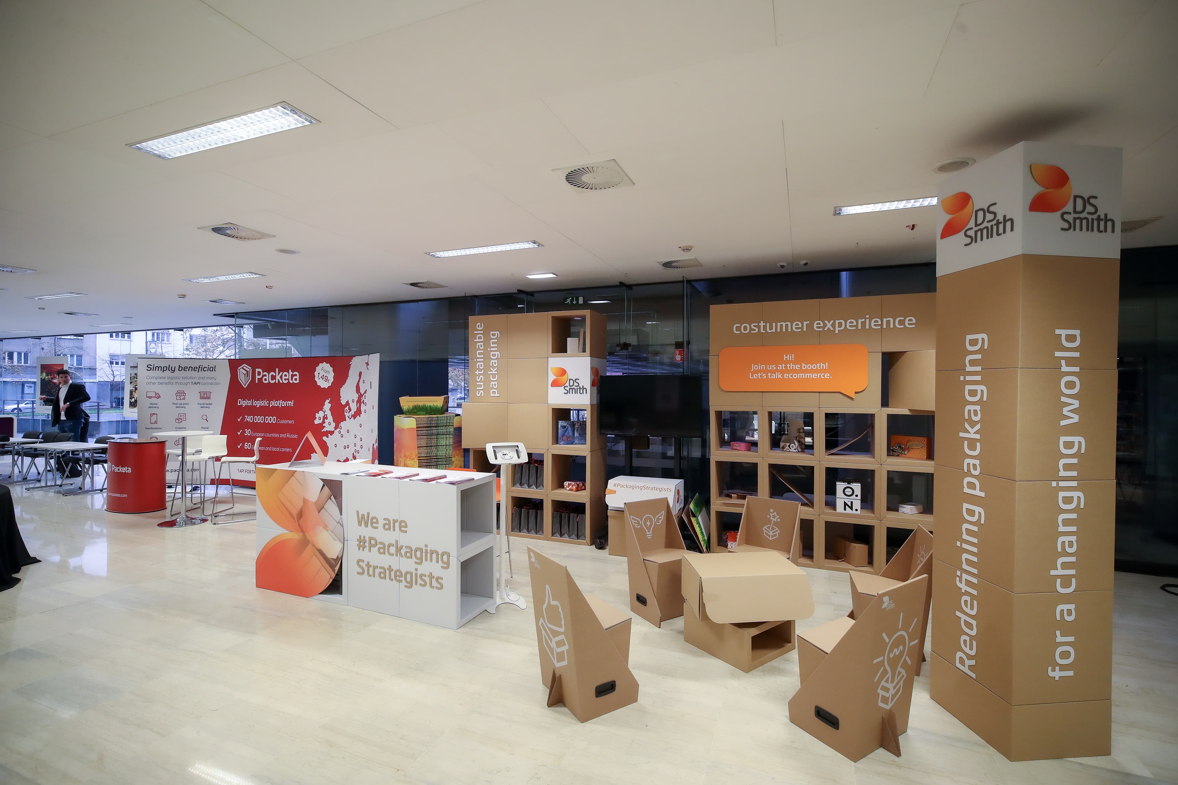 Organizacija ecommerce konference - Ecommerce Day 2019 na Gospodarskem razstavišču. Organizacija prireditev Paideia Events.