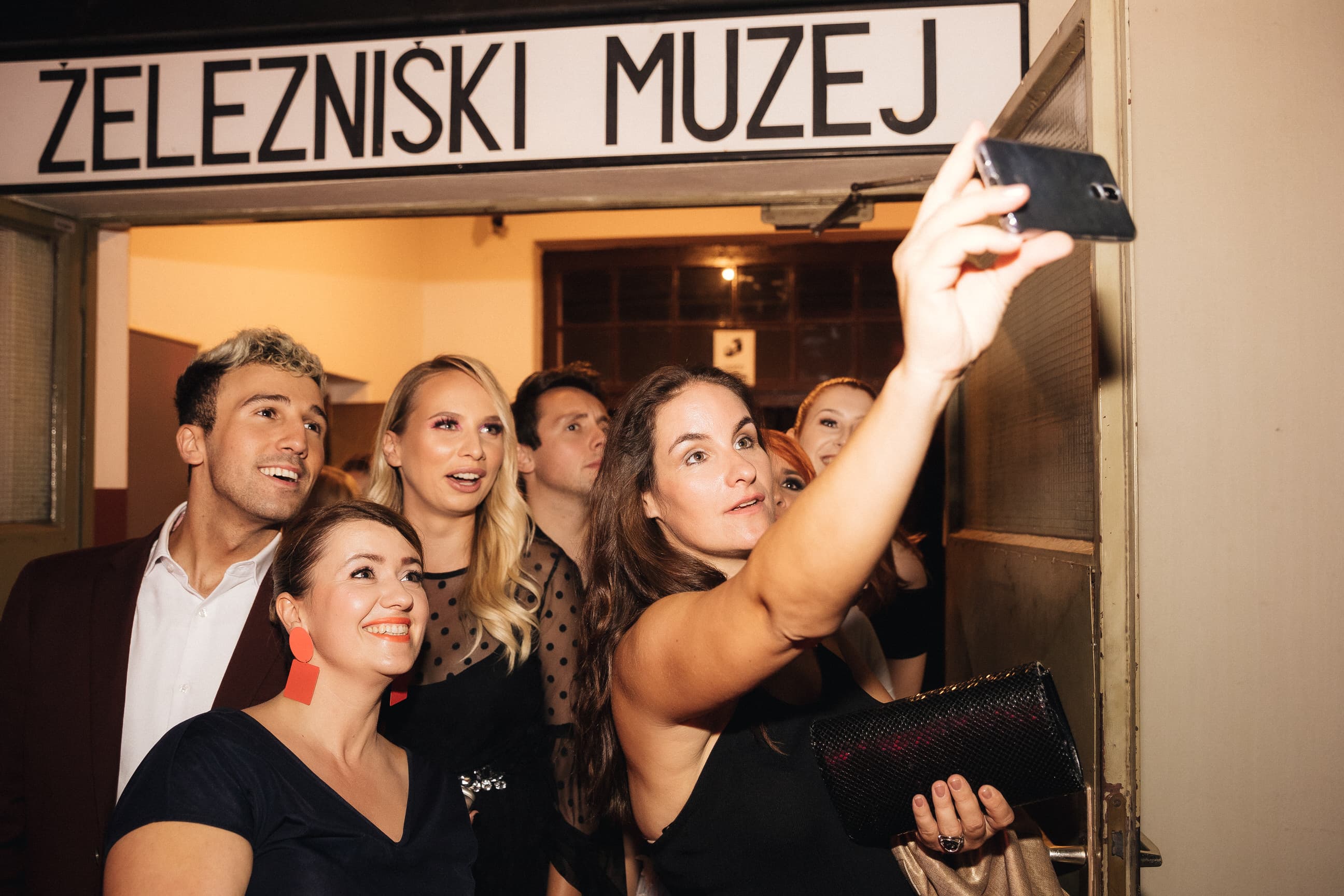 Organizacija POP promenade 2019 v Železniškem muzeju. Agencija za organizacijo dogodkov Paideia Events.